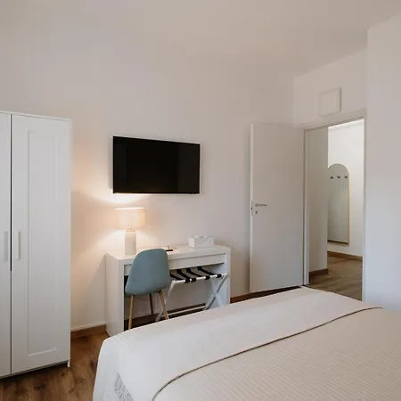 Alatea Poloni Apartament *