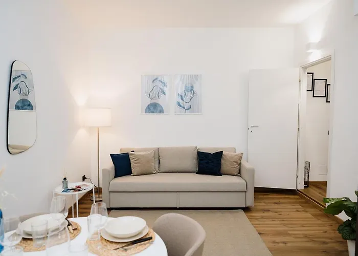 Poloni Home Verona 아파트 *