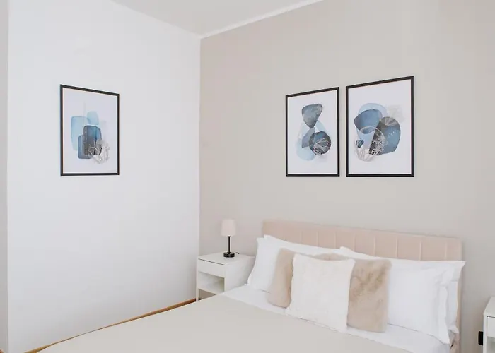 Poloni Home Verona 아파트 *