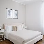 Poloni Appartement *