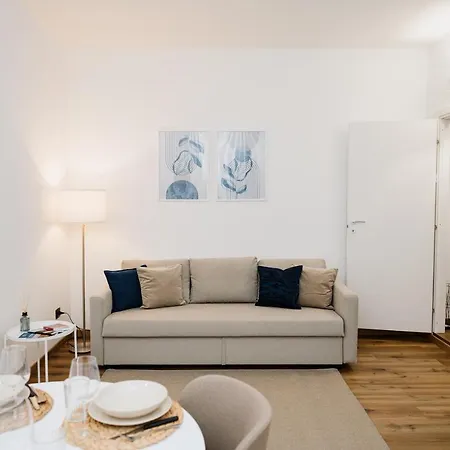 Alatea Poloni Apartment *