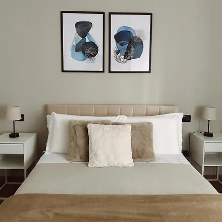 Alatea Poloni Apartment *