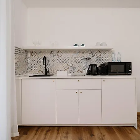 Alatea Poloni Apartment *